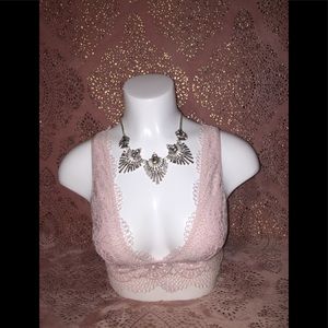 2/$15 NWT Victoria’s Secret bralette